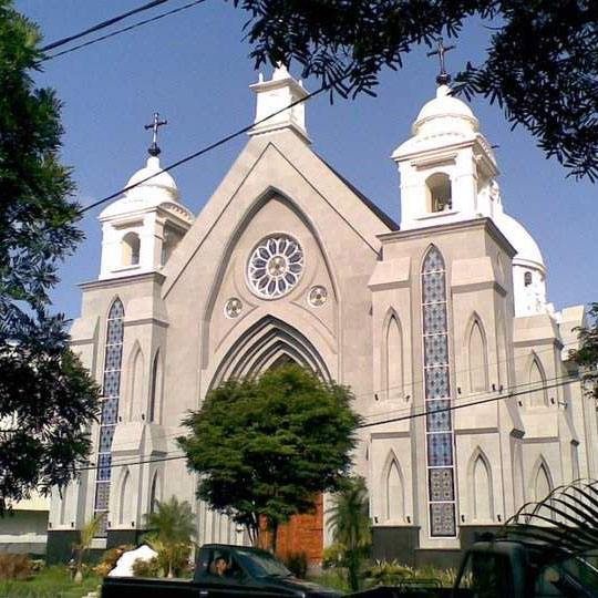 Gereja Kathedral, Manado